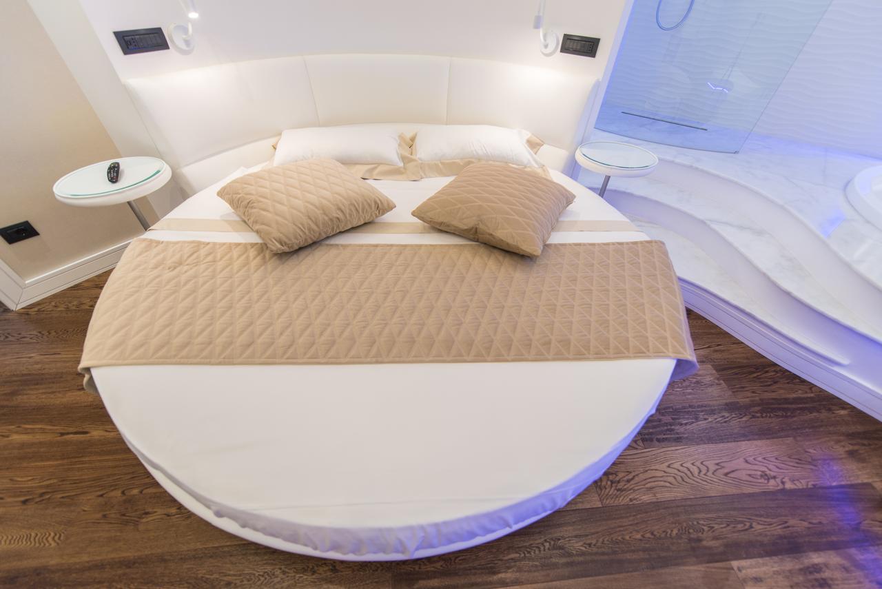 Lux Suites In Roma Buitenkant foto