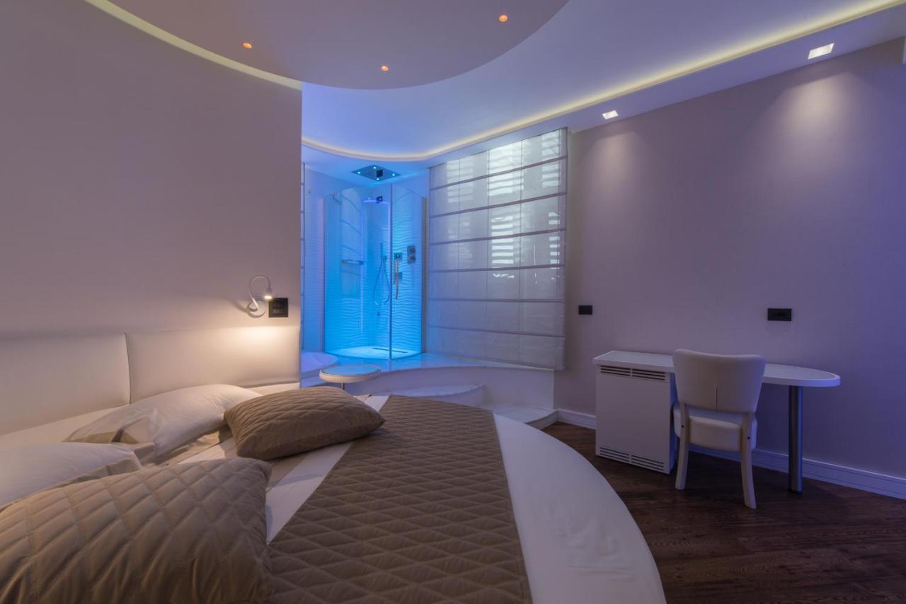 Lux Suites In Roma Buitenkant foto